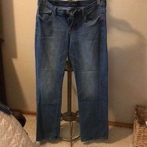 Lucky Brand Easy Rider Jeans. Slightly used.
